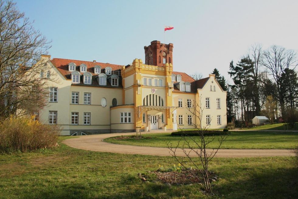 schloss-lelkendorf-dorfansicht_3