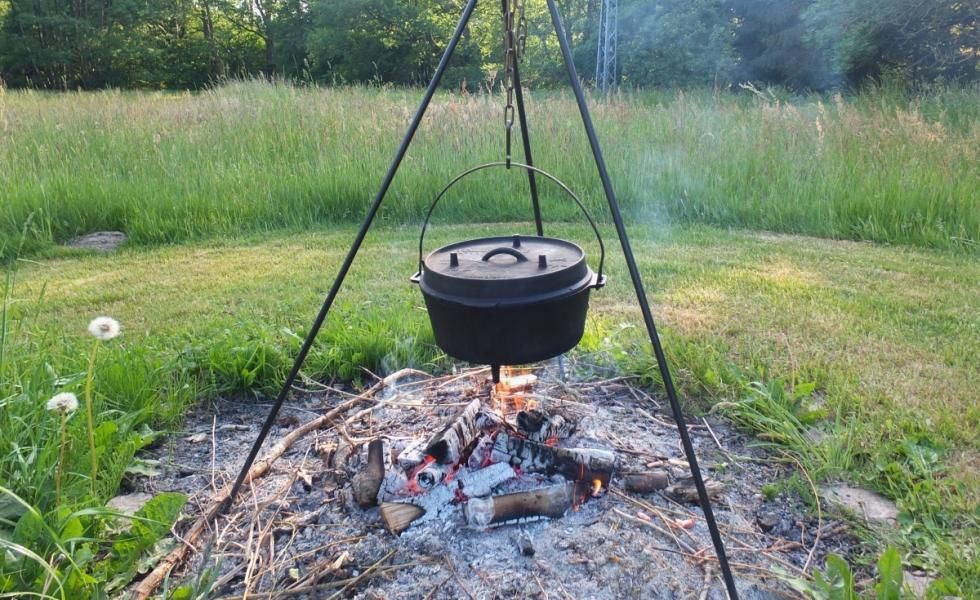 kochen_am_offenen_feuer_dutch_oven_infomax1