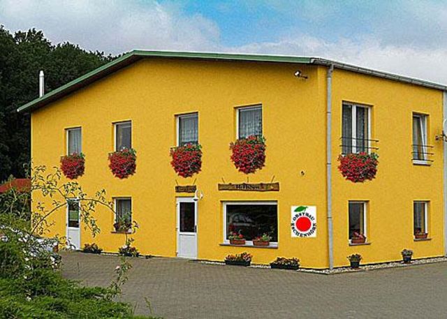 Hofladen Obsthof Schönemeyer in Gnoien Eschenhörn