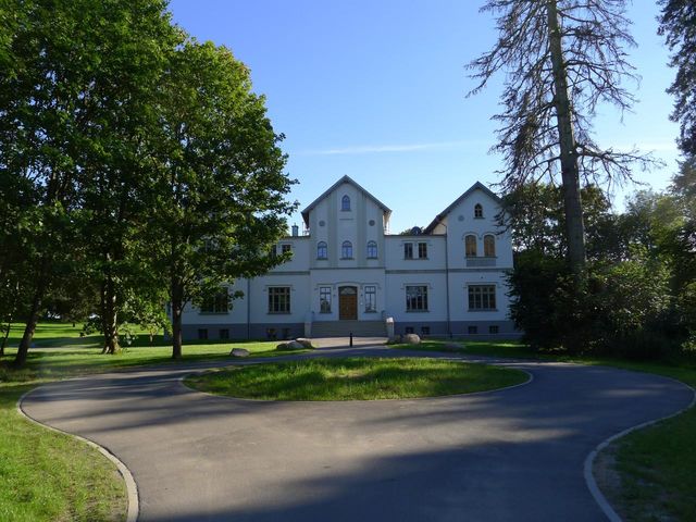 Schwiessel, Schloss