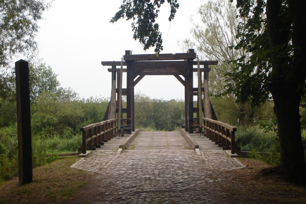 Holzzugbrücke Nehringen