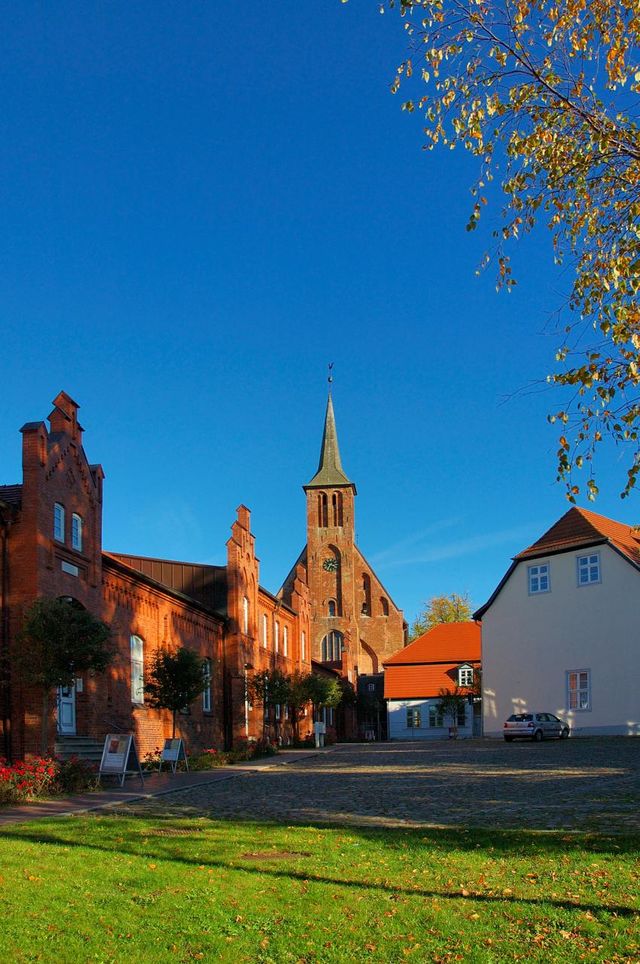 © Stadt Ribnitz Damgarten Galerie im Kloster
