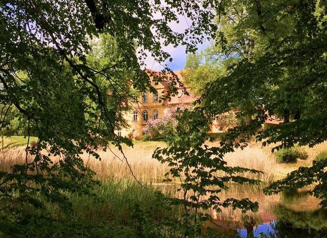 Der Park um die Schlossinsel Lühburg